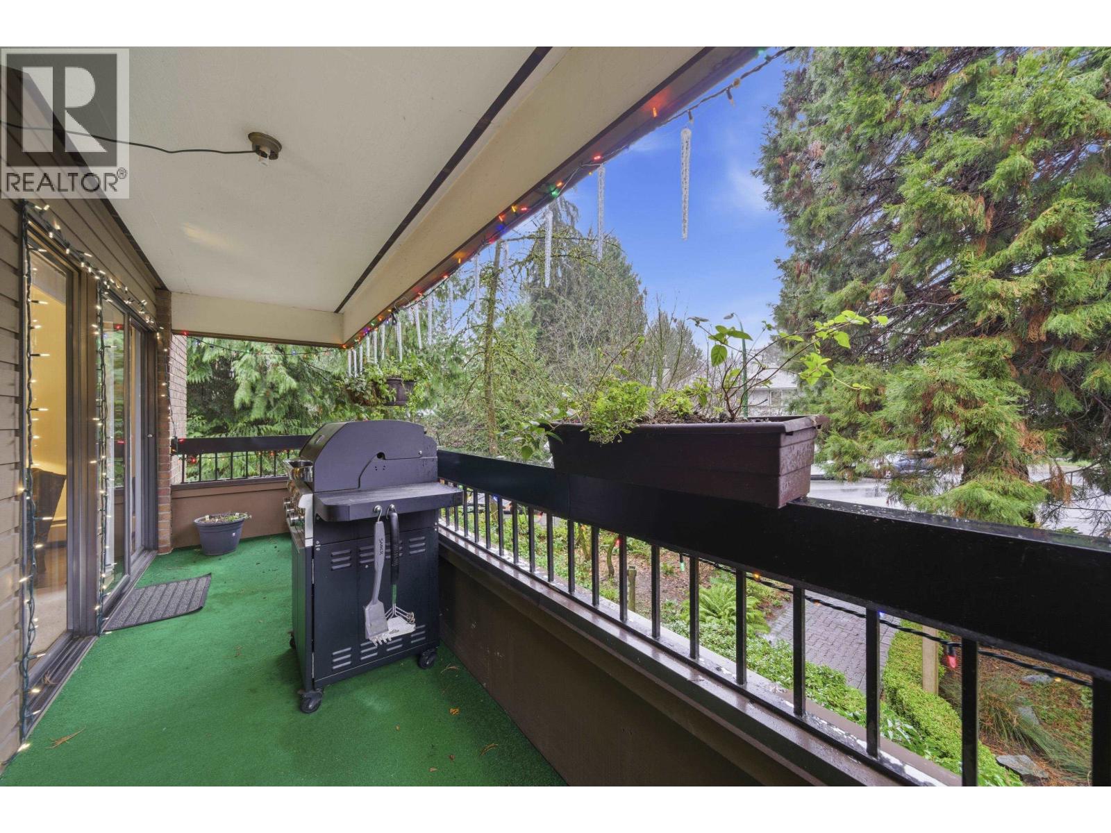 212 2620 Fromme Road, North Vancouver, British Columbia  V7J 2R3 - Photo 11 - R3075661