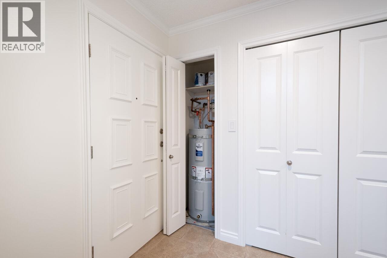 Listing Picture 21 of 40 : 207 333 WETHERSFIELD DRIVE, Vancouver / 溫哥華 - 魯藝地產 Yvonne Lu Group - MLS Medallion Club Member