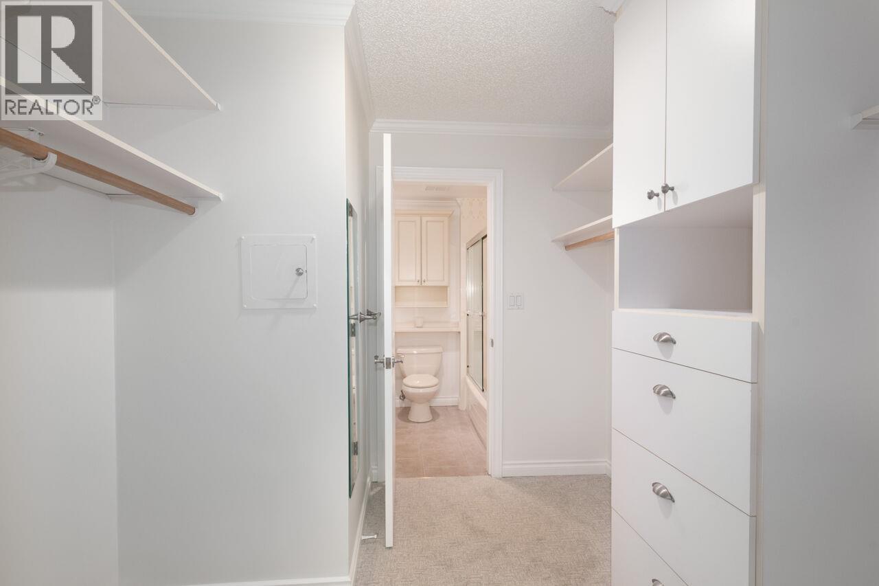 Listing Picture 16 of 40 : 207 333 WETHERSFIELD DRIVE, Vancouver / 溫哥華 - 魯藝地產 Yvonne Lu Group - MLS Medallion Club Member