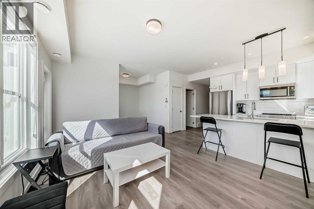 41, 2117 81 Street SW, Calgary, Alberta