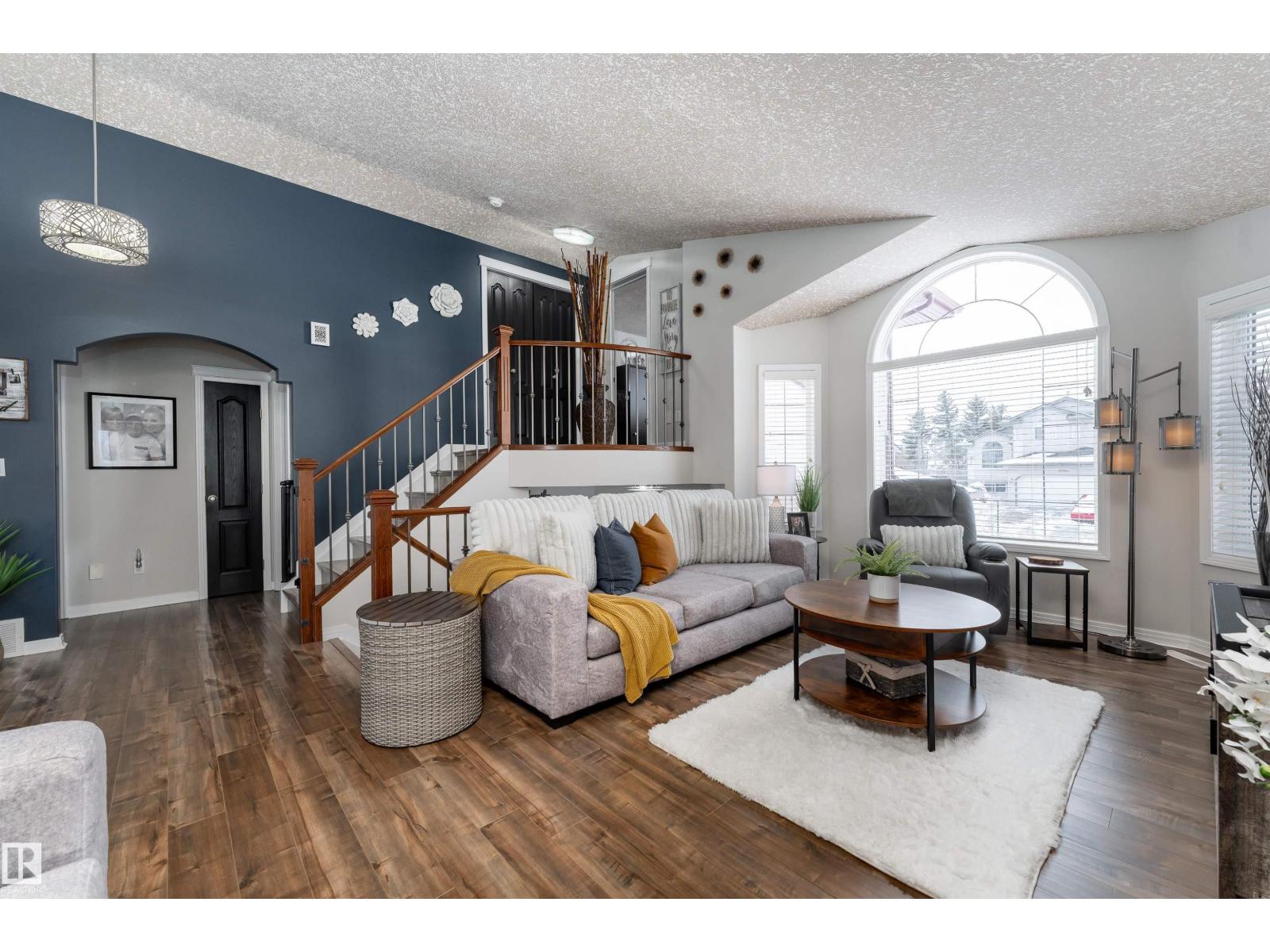 5709 45 ST, tofield, Alberta