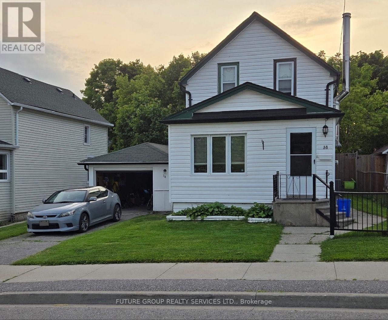 38 FRANK STREET, Oshawa, Ontario