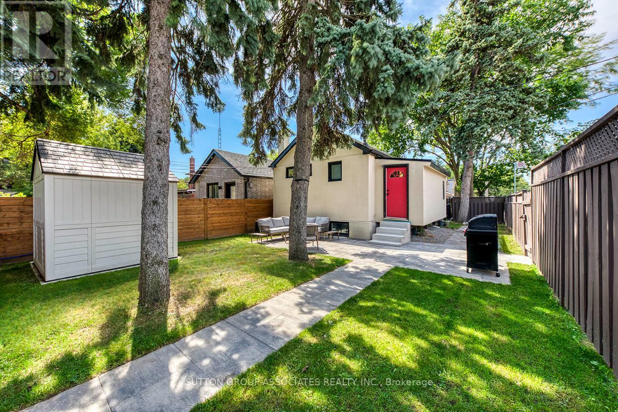 Main - 359 Harvie Avenue, Toronto, Ontario  M6E 4L6 - Photo 10 - W12819752