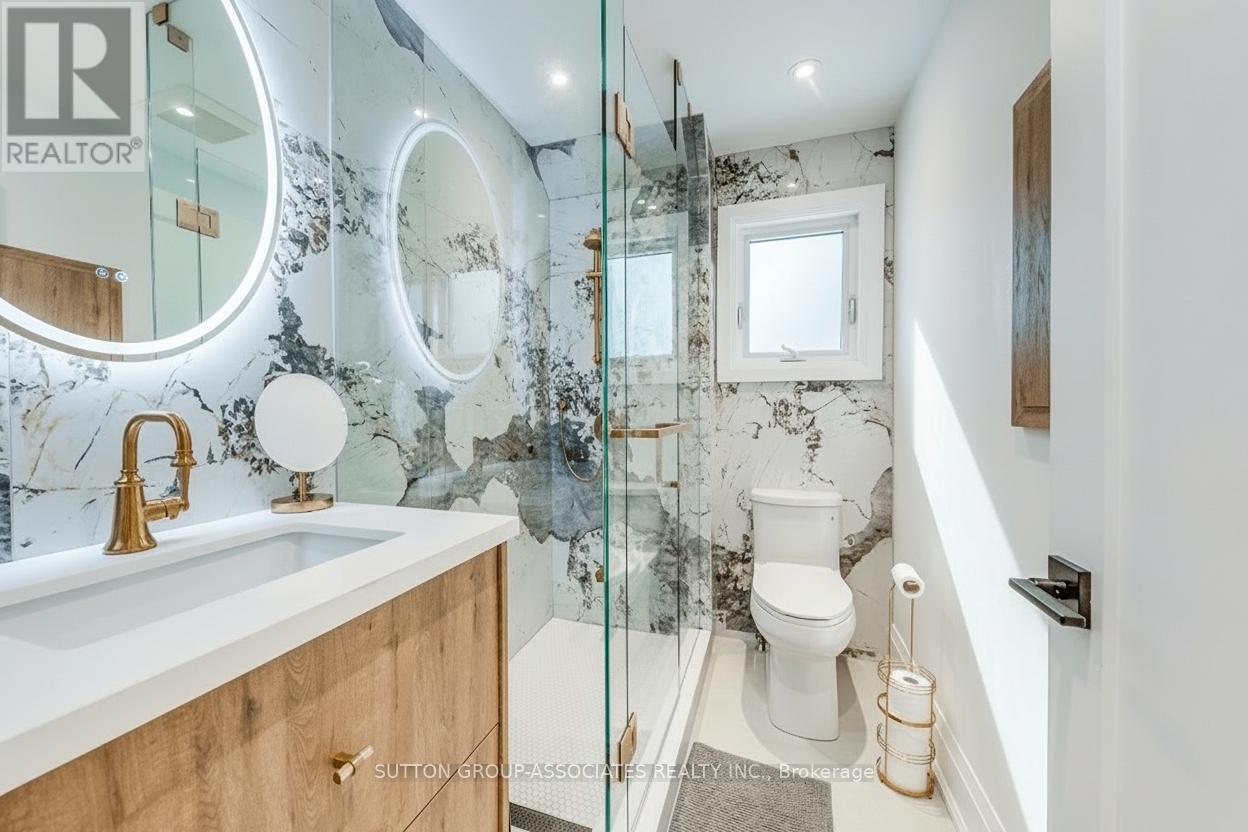 Main - 359 Harvie Avenue, Toronto, Ontario  M6E 4L6 - Photo 6 - W12819752