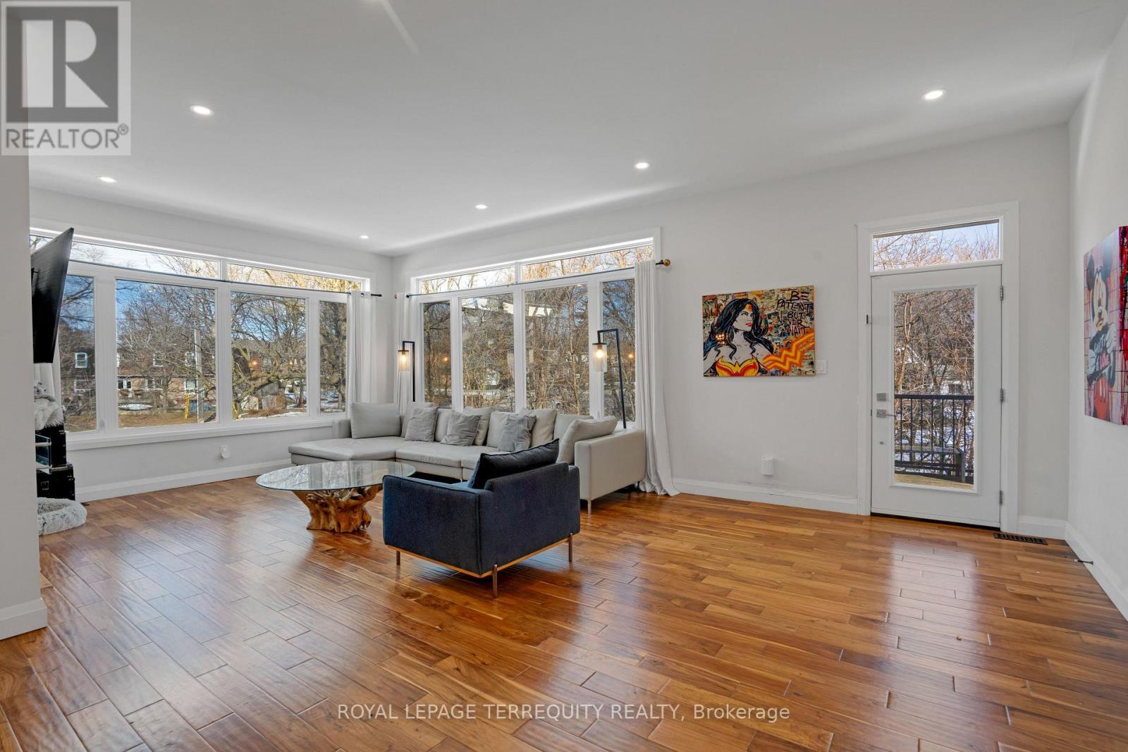 716 North Shore Boulevard E, Burlington, Ontario  L7T 1X6 - Photo 11 - W12820564