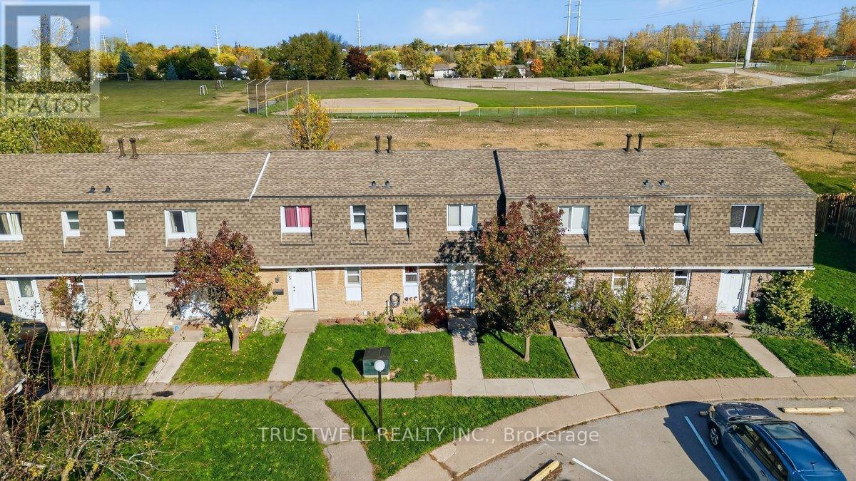 26 - 131 Rockwood Avenue, St. Catharines, Ontario  L2P 3K4 - Photo 16 - X12726086