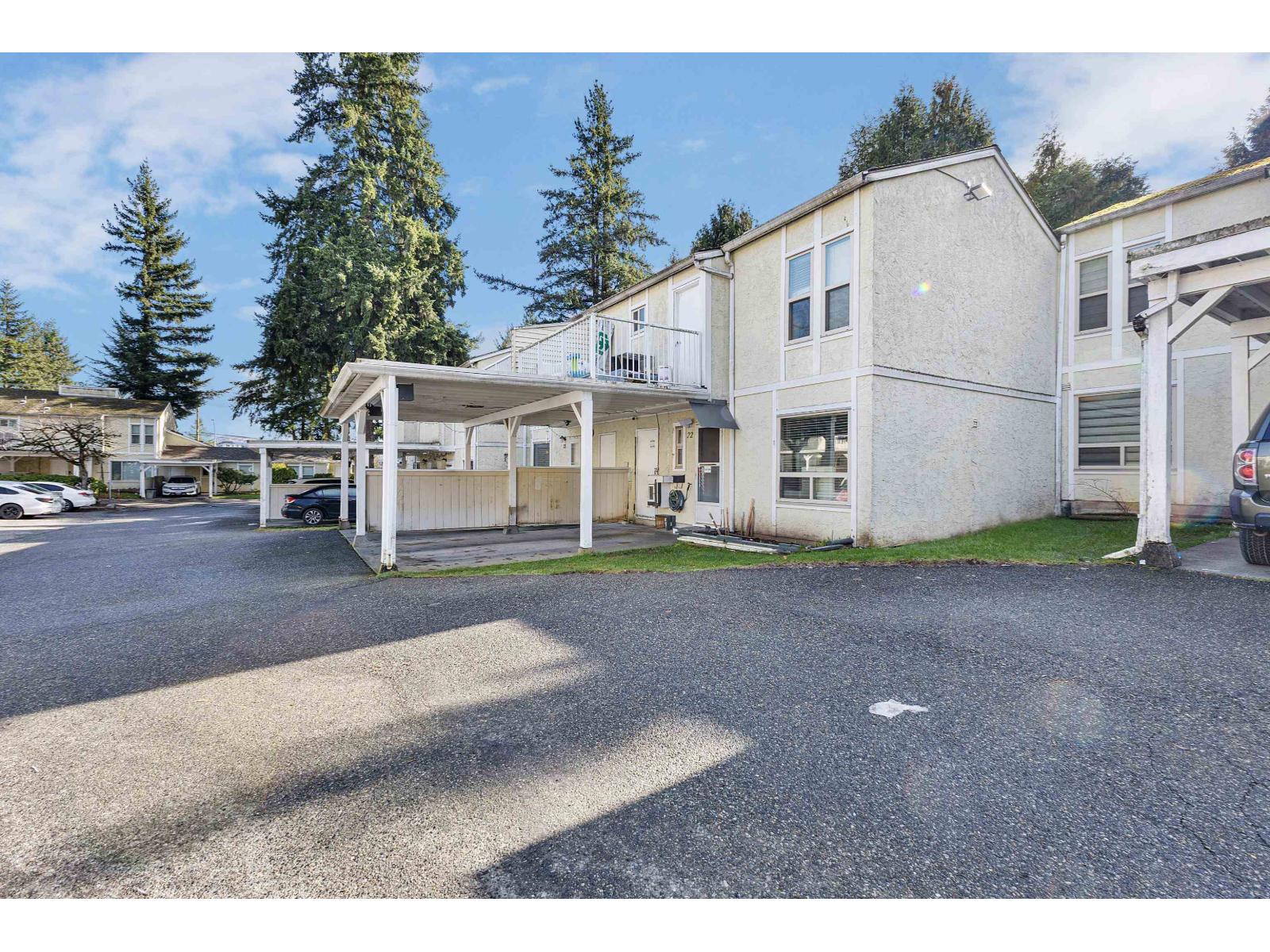 22 3075 Trethewey Street, Abbotsford, British Columbia  V2T 3R4 - Photo 1 - R3092340