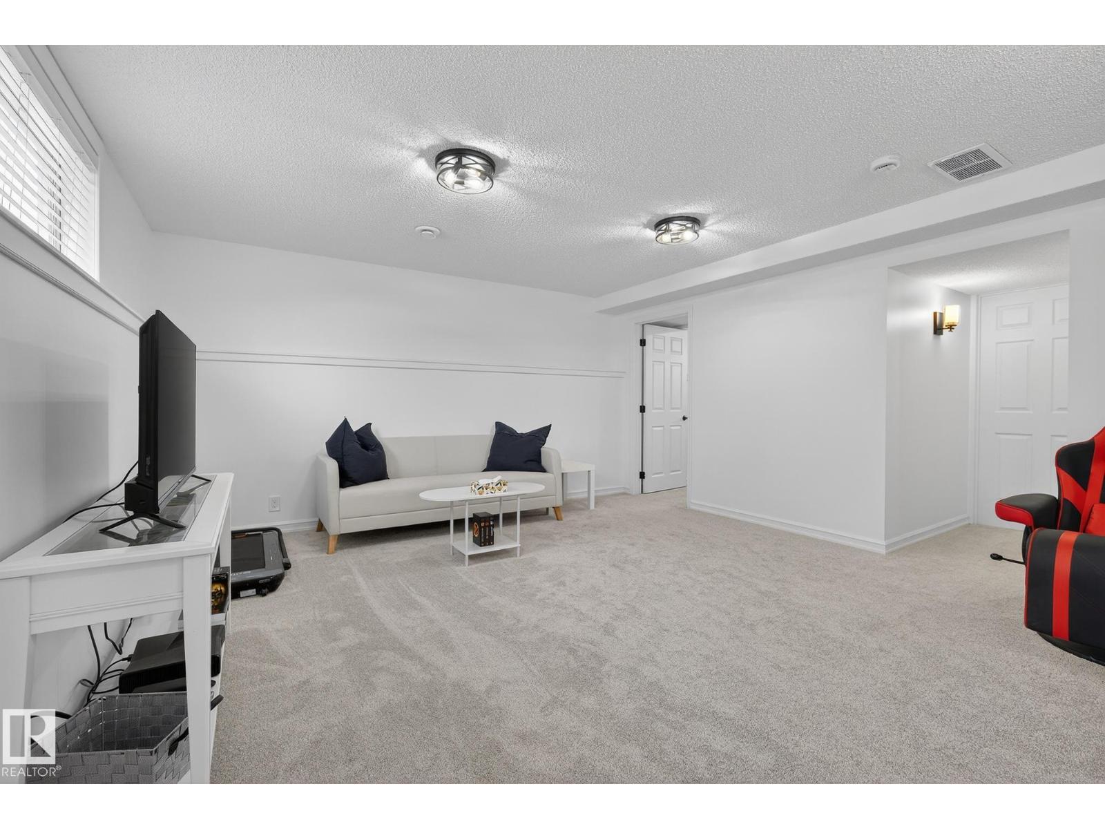 4503 149 Av Nw, Edmonton, Alberta  T5Y 2Y9 - Photo 30 - E4474849