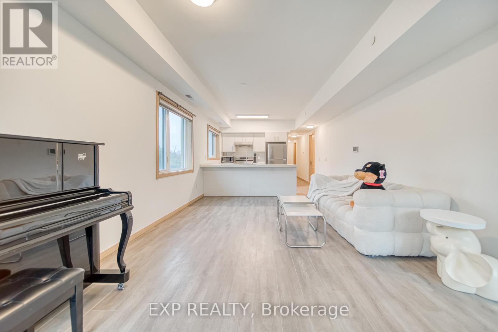 C201 - 60 Morecambe Gate, Toronto, Ontario  M1W 0A9 - Photo 3 - E12821226