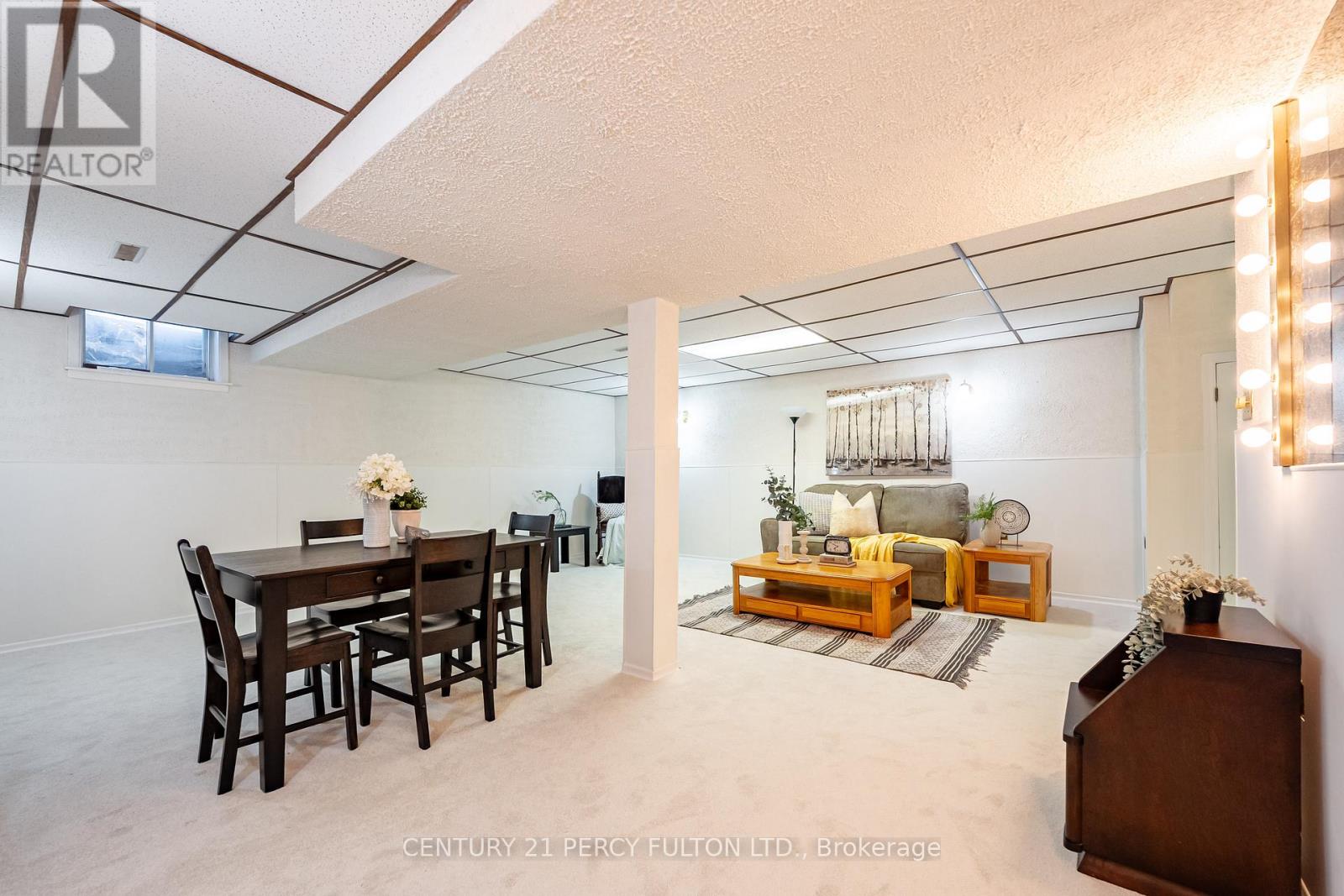 708 Abingdon Court, Pickering, Ontario  L1W 3M7 - Photo 22 - E12821246