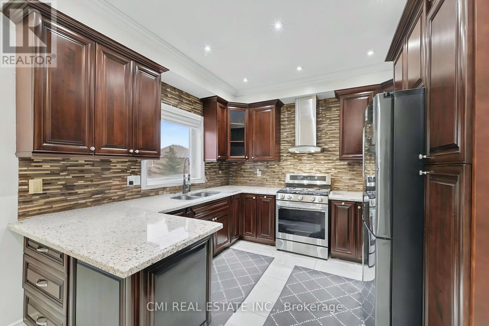 717 Vaughan Mills Road, Vaughan, Ontario  L4H 1H6 - Photo 12 - N12821224