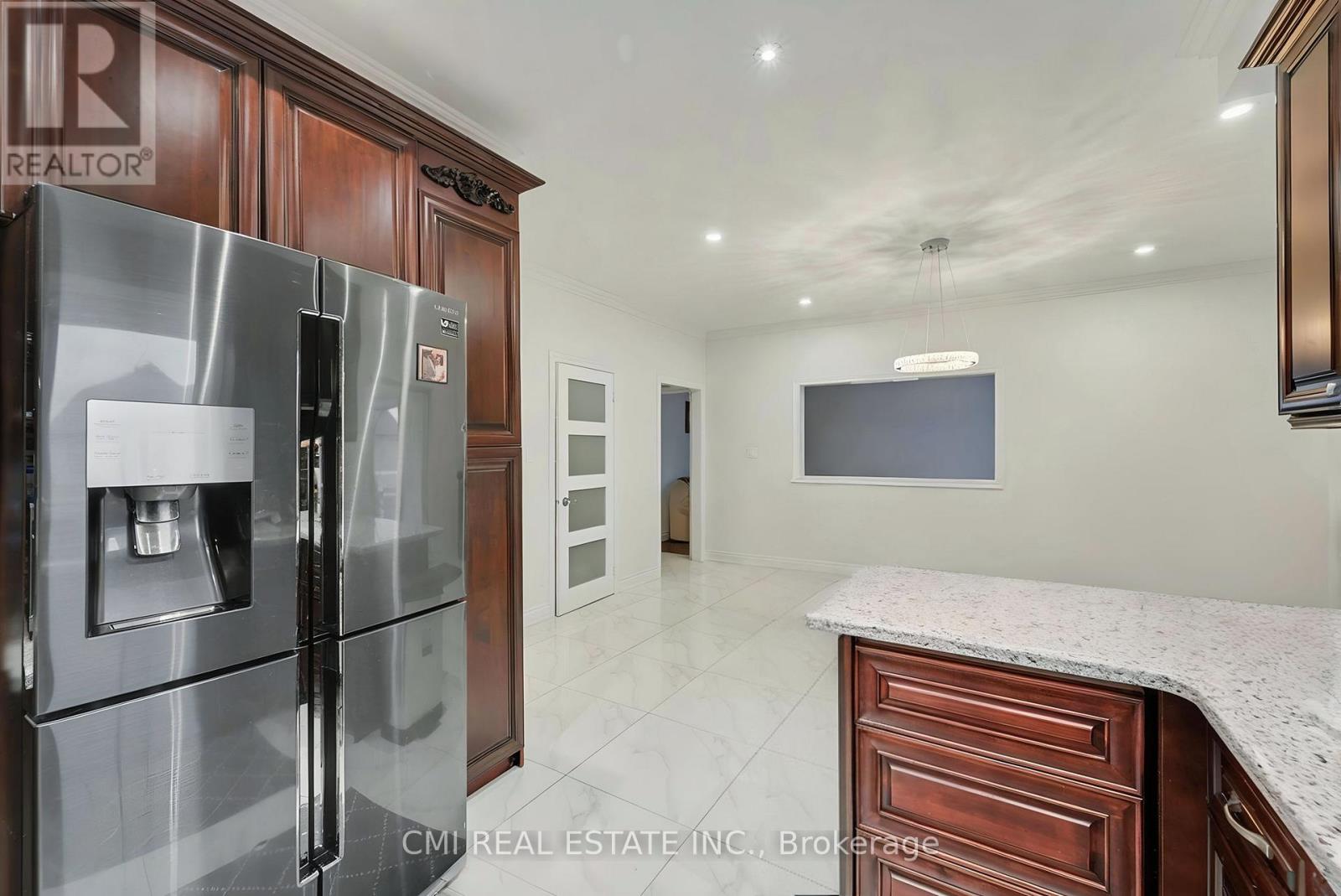 717 Vaughan Mills Road, Vaughan, Ontario  L4H 1H6 - Photo 14 - N12821224