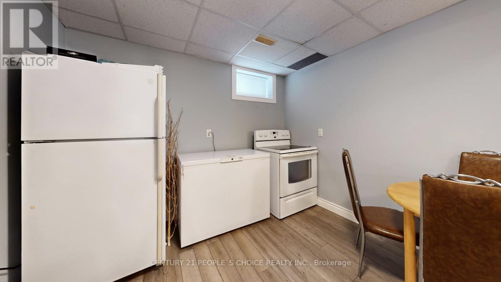 9 Roughley Street, Bradford West Gwillimbury, Ontario  L3Z 3B2 - Photo 12 - N12821240