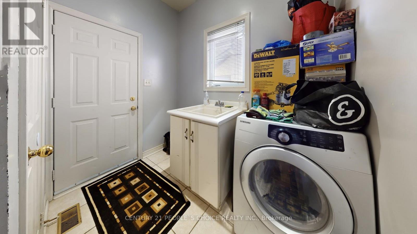 9 Roughley Street, Bradford West Gwillimbury, Ontario  L3Z 3B2 - Photo 13 - N12821240