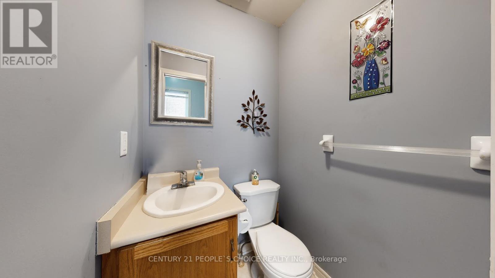 9 Roughley Street, Bradford West Gwillimbury, Ontario  L3Z 3B2 - Photo 8 - N12821240