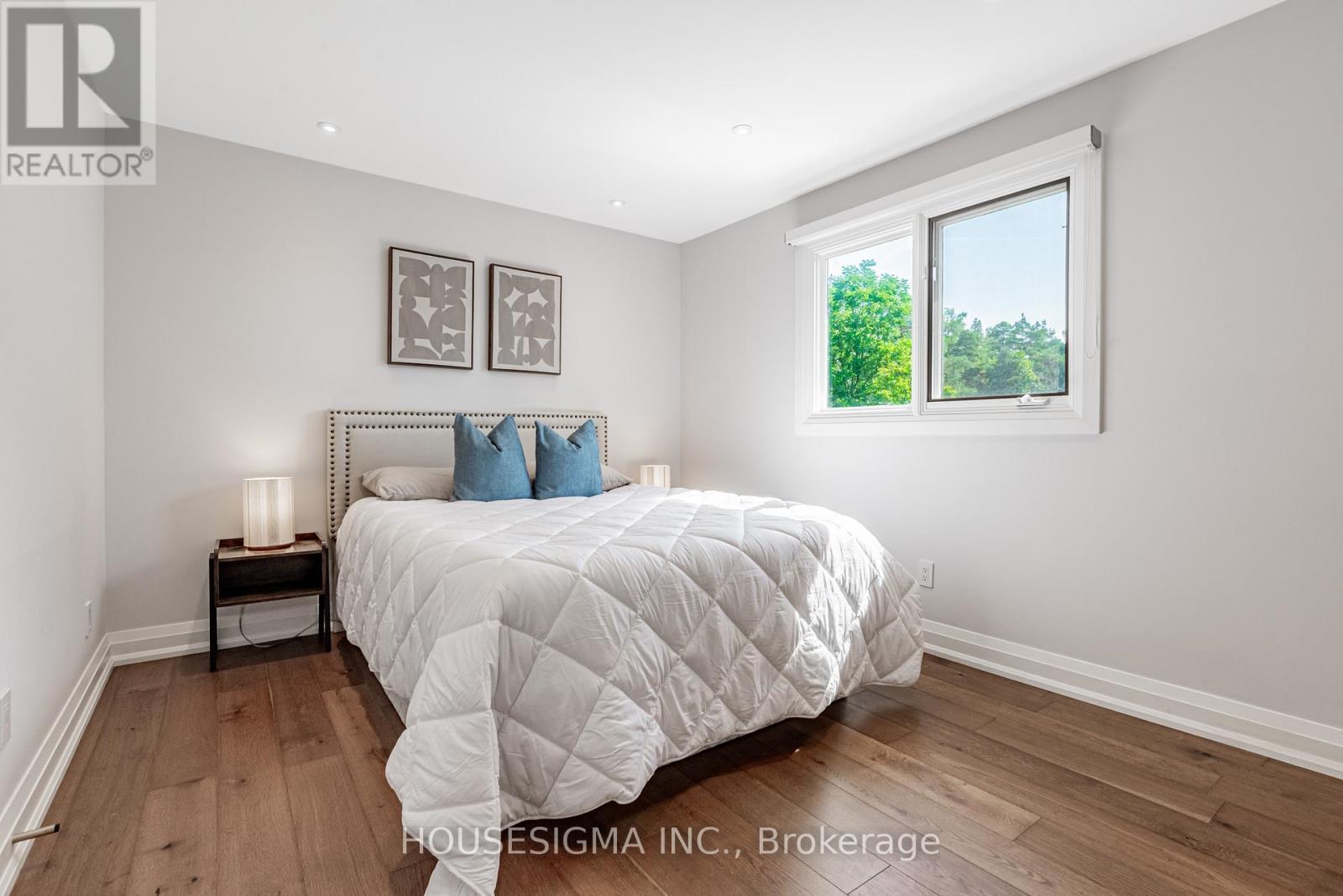 14639 Leslie Street, Aurora, Ontario  L4G 7C6 - Photo 8 - N12819768