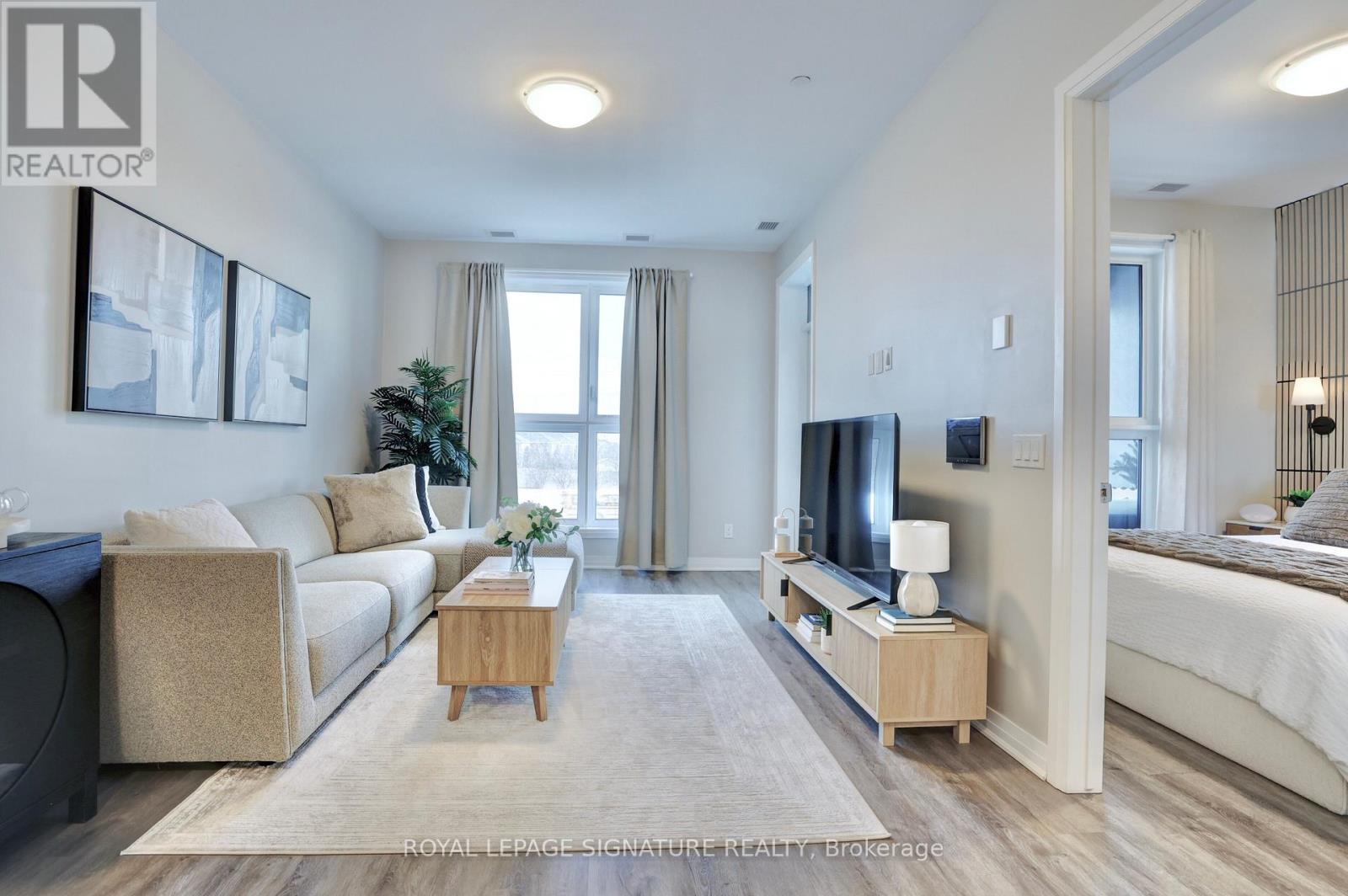 109 - 95 Dundas Street W, Oakville, Ontario  L6M 5N4 - Photo 11 - W12821220