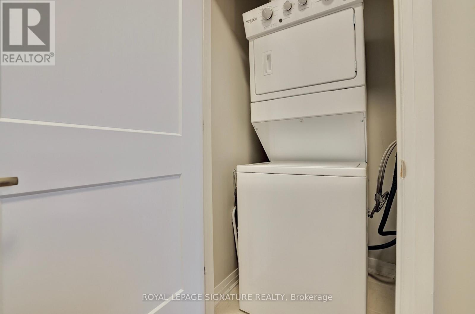 109 - 95 Dundas Street W, Oakville, Ontario  L6M 5N4 - Photo 6 - W12821220