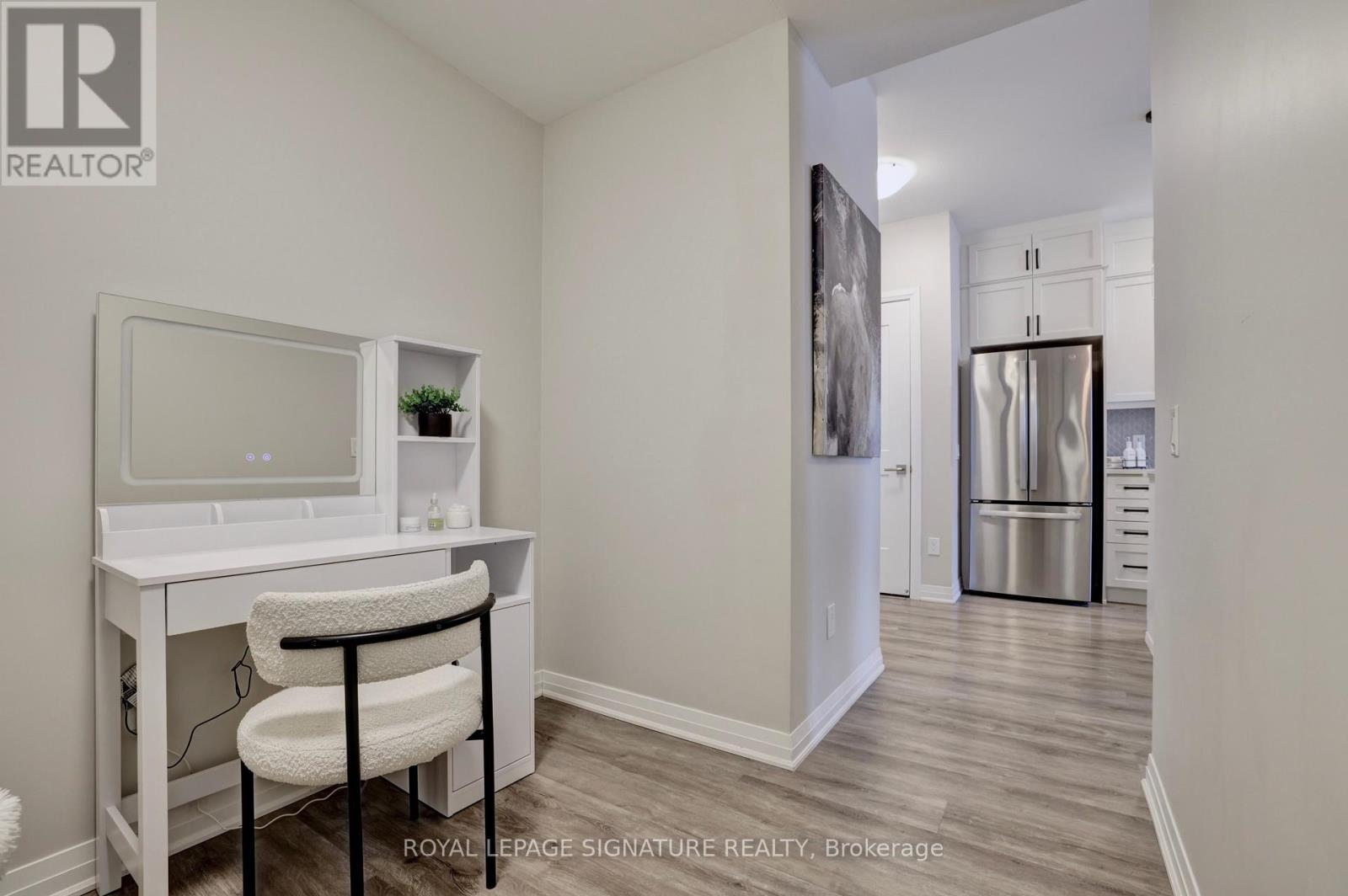 109 - 95 Dundas Street W, Oakville, Ontario  L6M 5N4 - Photo 17 - W12821222