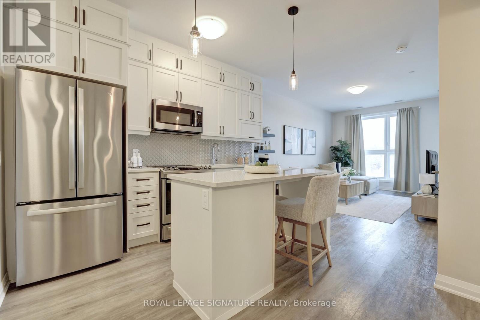 109 - 95 Dundas Street W, Oakville, Ontario  L6M 5N4 - Photo 7 - W12821222