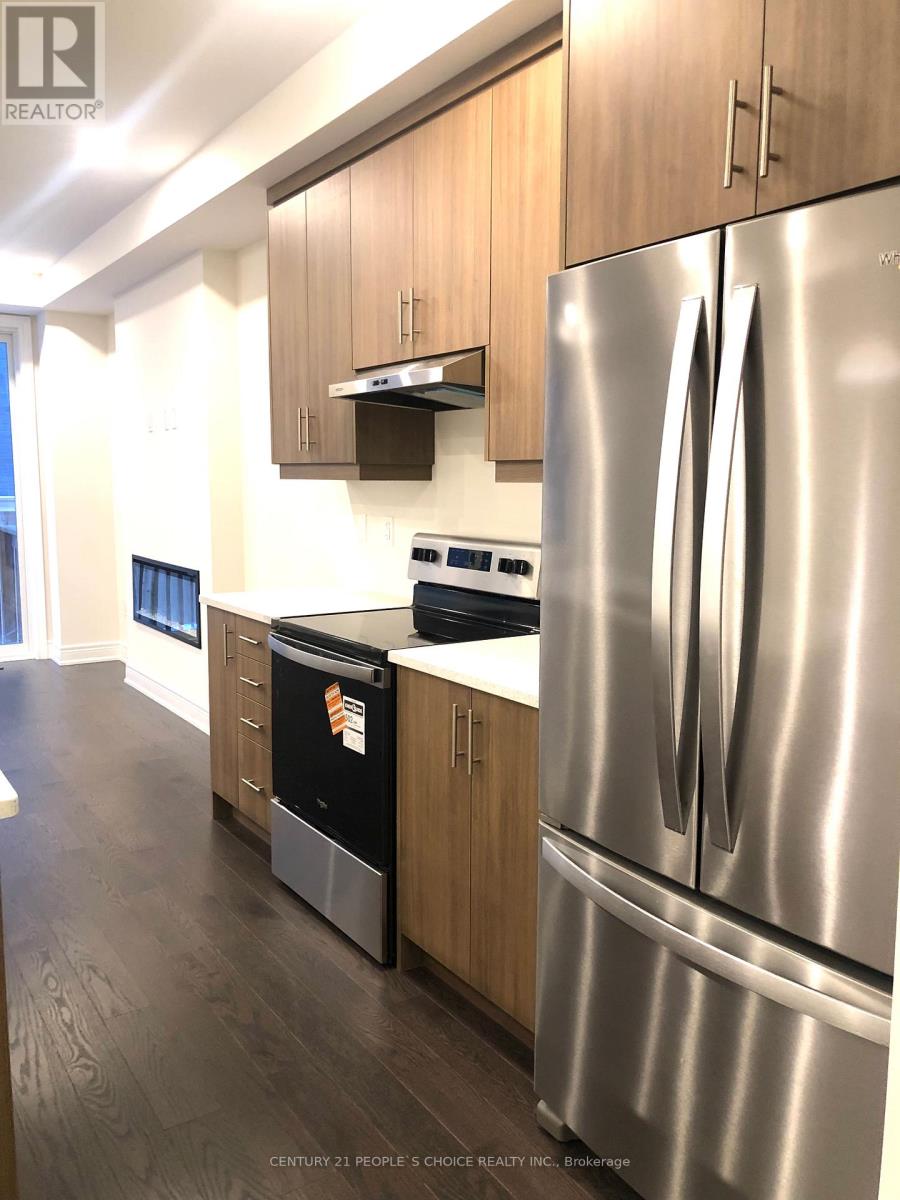 3 Falby Road, Brampton (Bram East), Ontario  L6P 4S1 - Photo 7 - W12821238