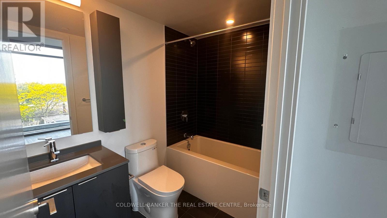 329 - 3009 Novar Road, Mississauga, Ontario  L5B 1H7 - Photo 14 - W12821250