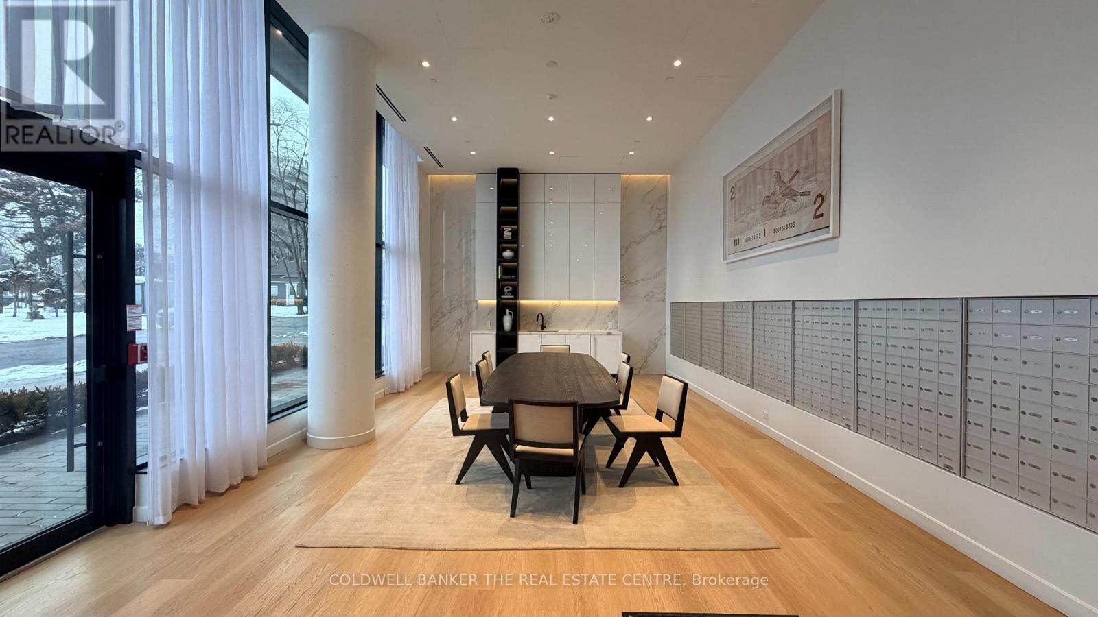 329 - 3009 Novar Road, Mississauga, Ontario  L5B 1H7 - Photo 3 - W12821250