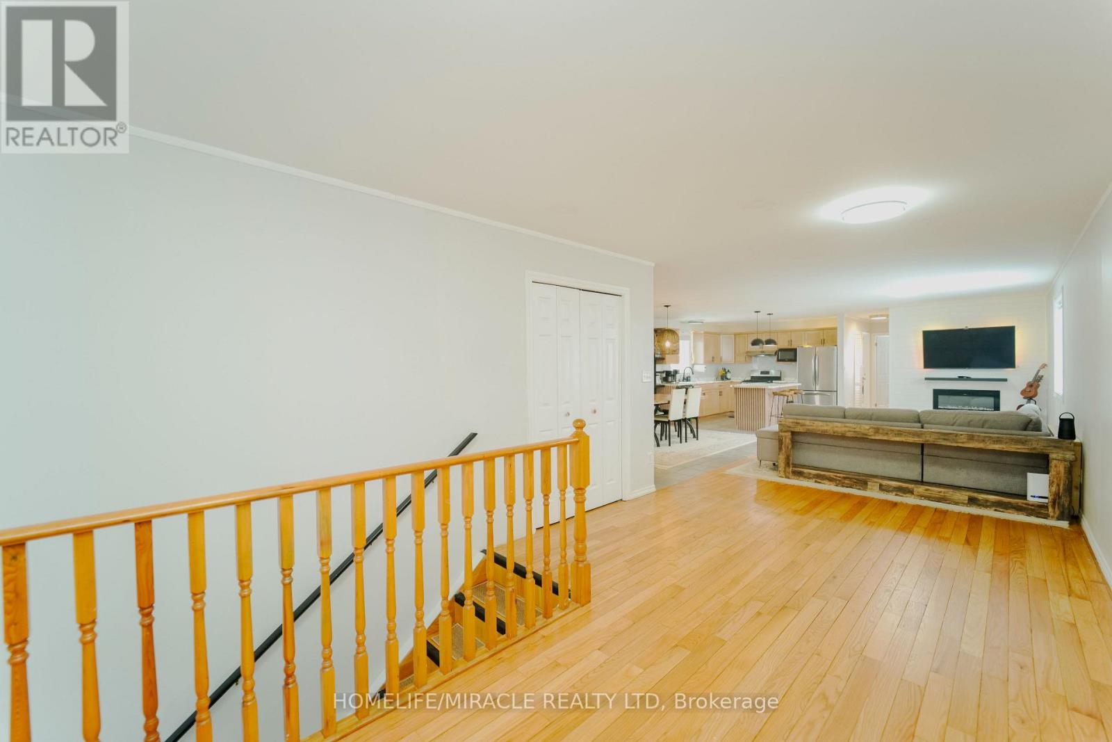 1537 Langlois Avenue, Windsor, Ontario  N8X 4M3 - Photo 2 - X12821252