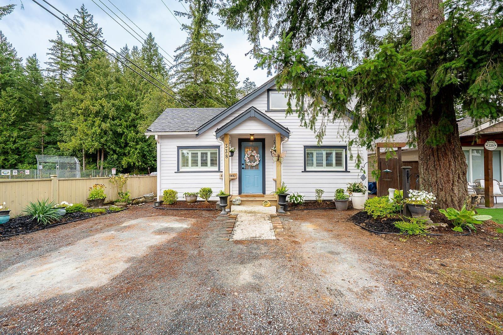 338 Balsam Street, Cultus Lake North, Cultus Lake, British Columbia  V2R 4Y8 - Photo 2 - R3048254
