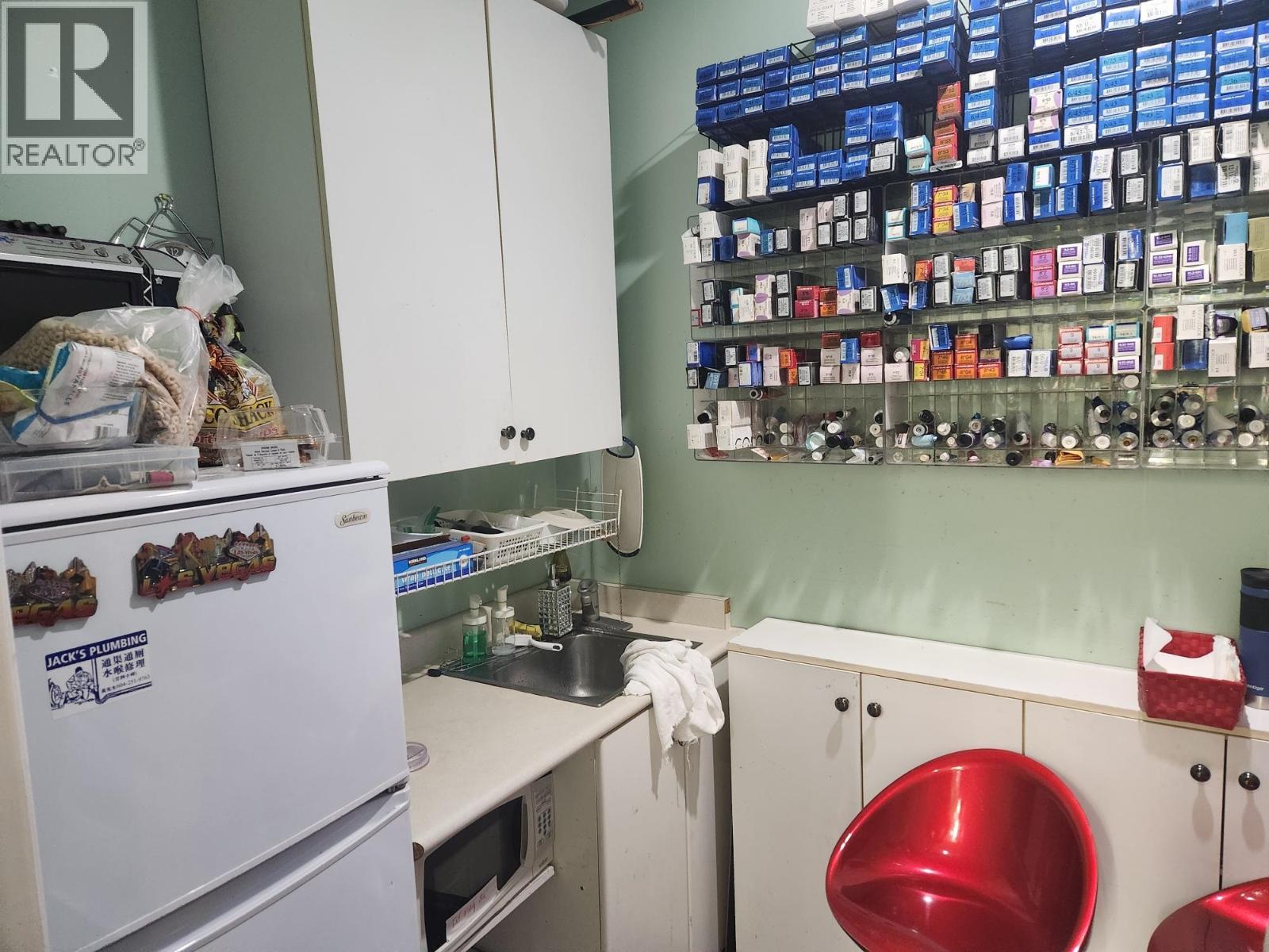 12199 Confidential, Vancouver, British Columbia  V0V 0V0 - Photo 9 - C8076187