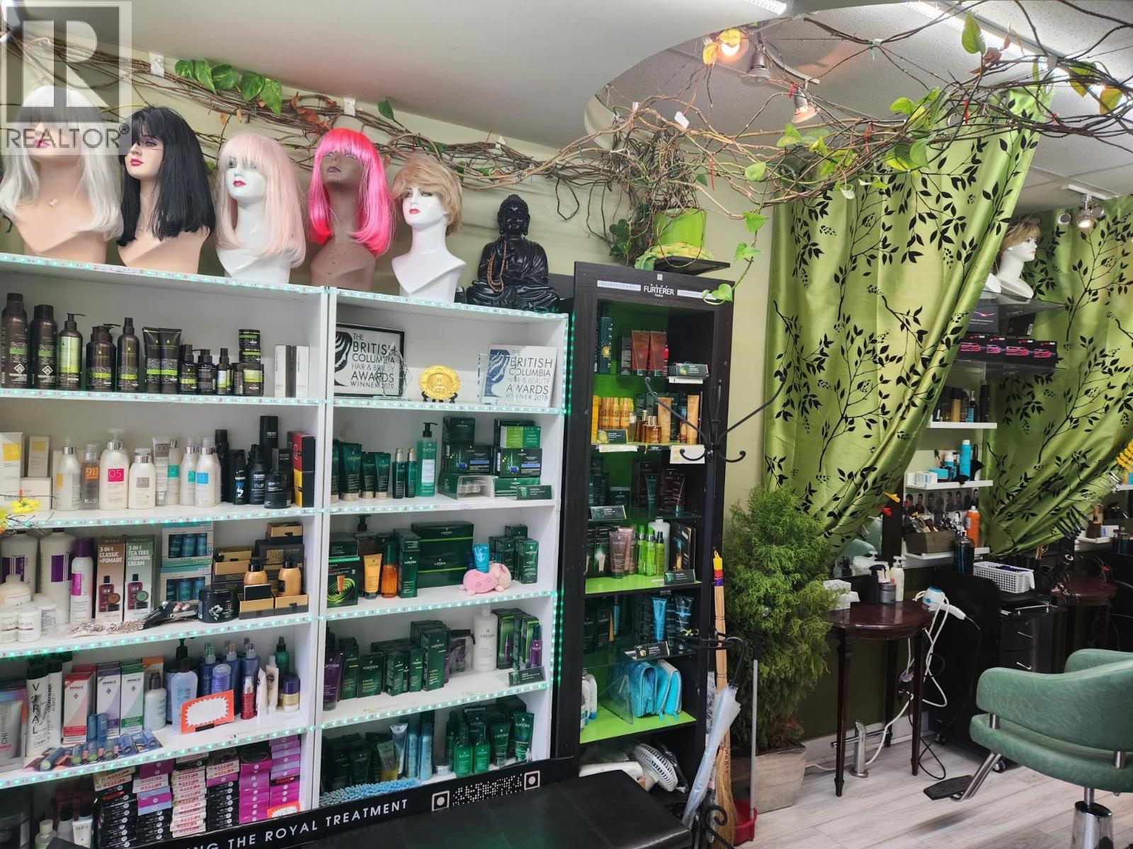 12199 Confidential, Vancouver, British Columbia  V0V 0V0 - Photo 13 - C8076187