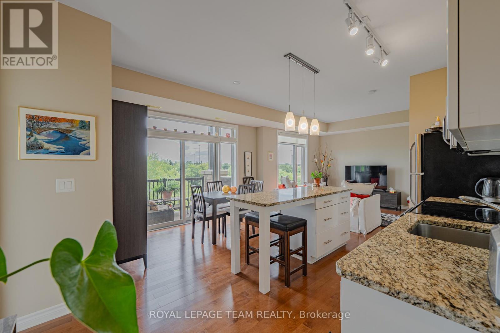 304 - 805 Beauparc Private, Ottawa, Ontario  K1J 0B5 - Photo 17 - X12802834