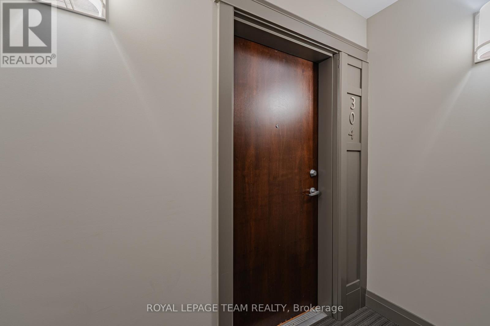 304 - 805 Beauparc Private, Ottawa, Ontario  K1J 0B5 - Photo 7 - X12802834