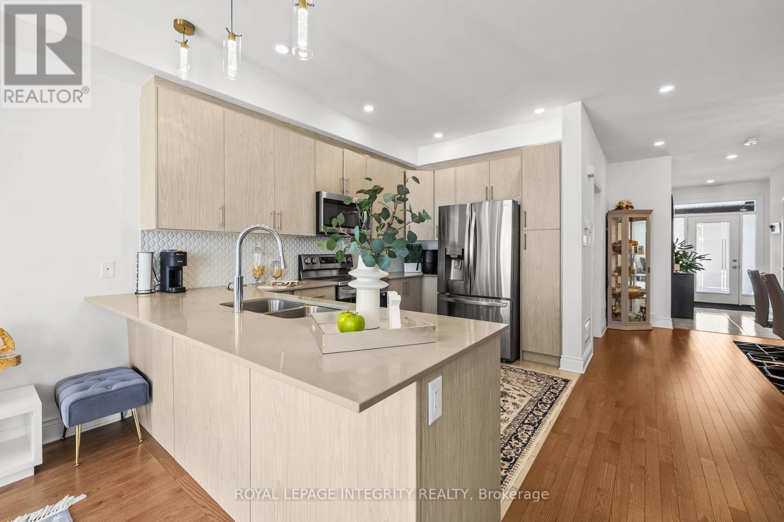 512 Cardamom Terrace E, Ottawa, Ontario  K2S 2X9 - Photo 7 - X12821280