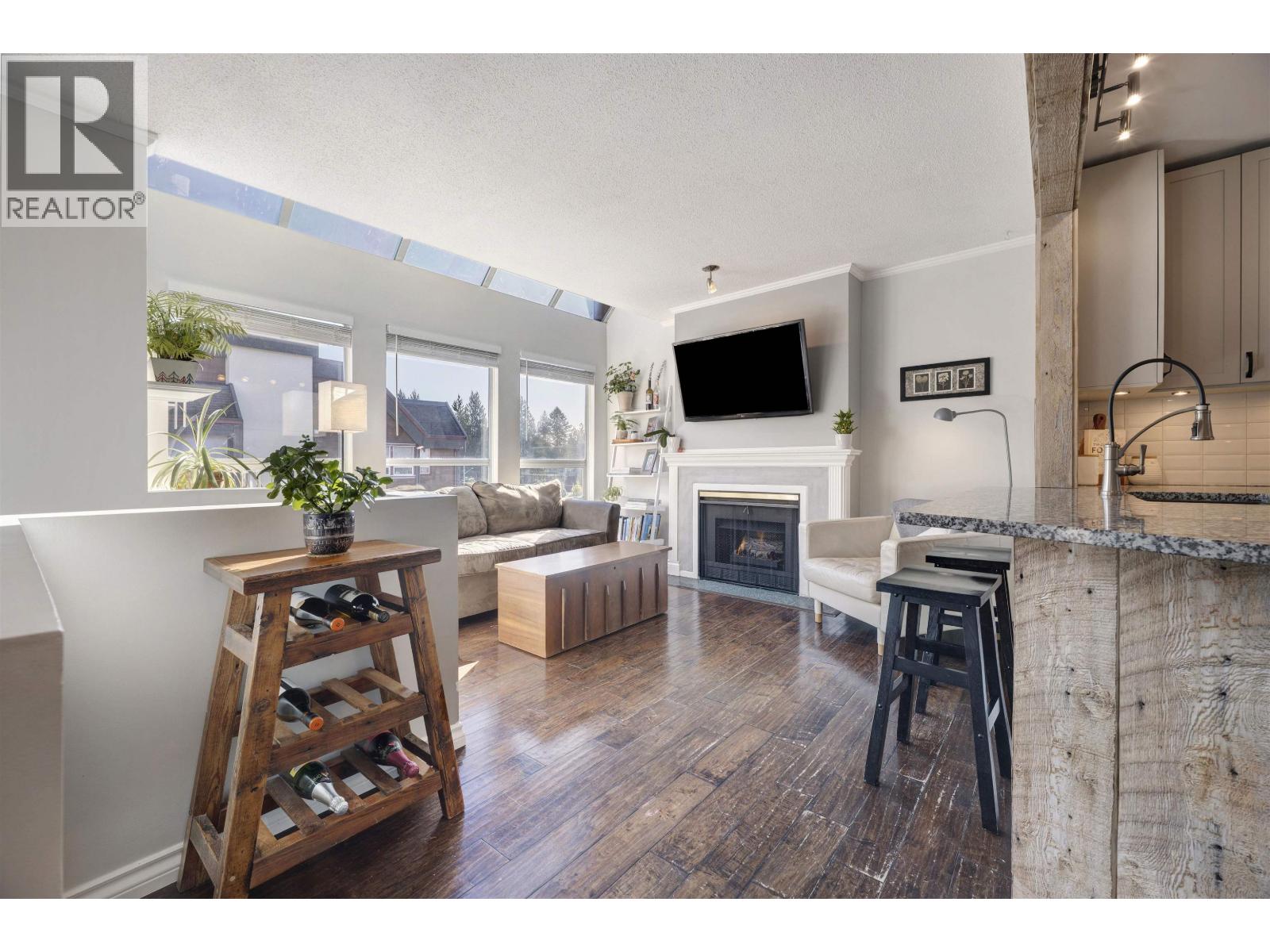 309 3721 Delbrook Avenue, North Vancouver, British Columbia  V7N 3Z4 - Photo 4 - R3093756