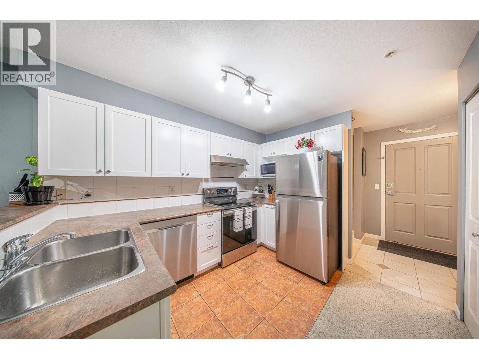 208 5355 Boundary Road, Vancouver, British Columbia  V5R 6G2 - Photo 7 - R3093769