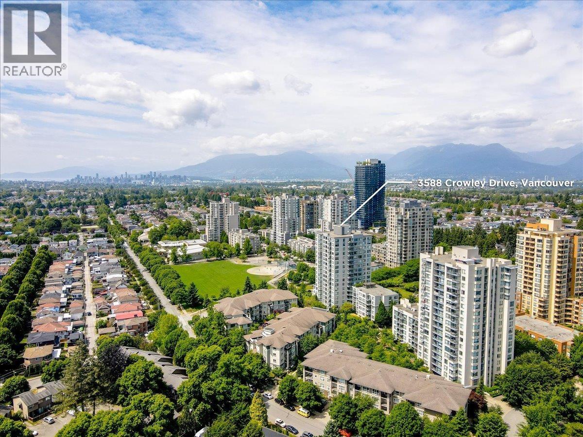 303 3588 Crowley Drive, Vancouver, British Columbia  V5R 6H3 - Photo 27 - R3093771