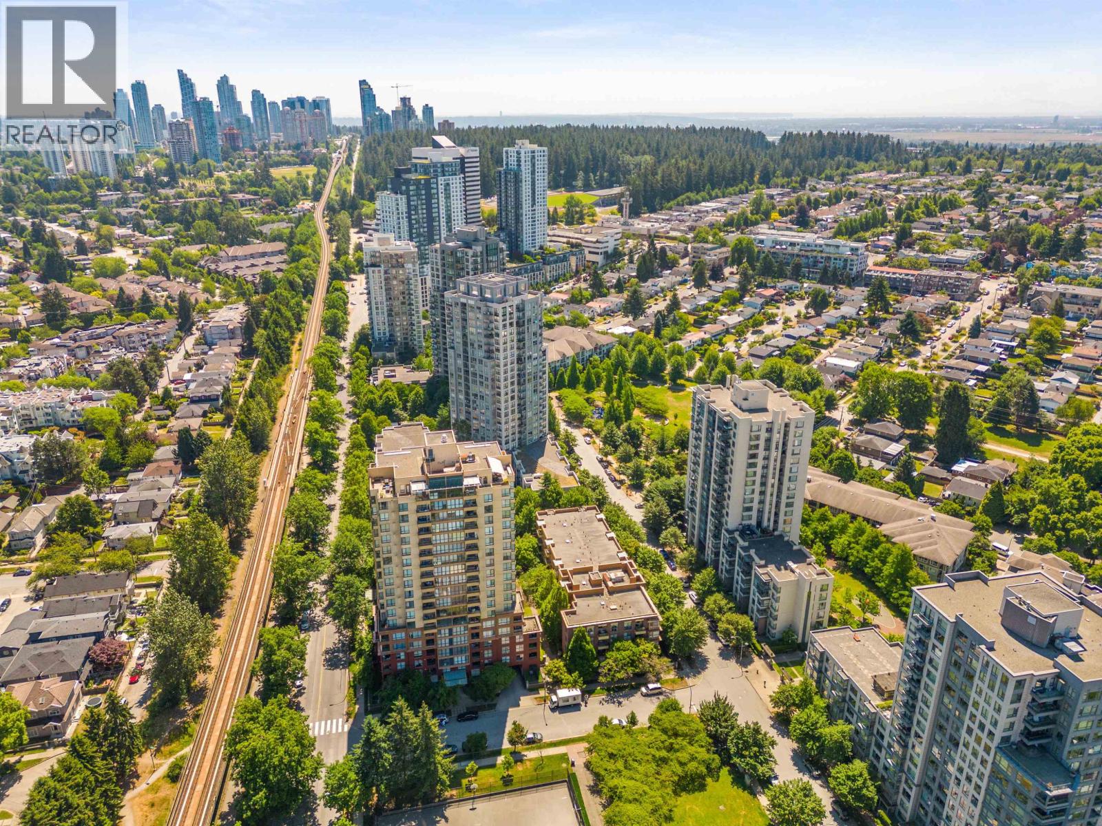 303 3588 Crowley Drive, Vancouver, British Columbia  V5R 6H3 - Photo 29 - R3093771