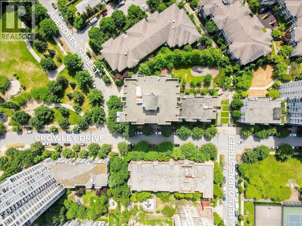 303 3588 Crowley Drive, Vancouver, British Columbia  V5R 6H3 - Photo 30 - R3093771