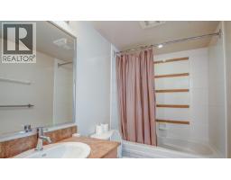 2905 909 MAINLAND STREET, Vancouver, British Columbia