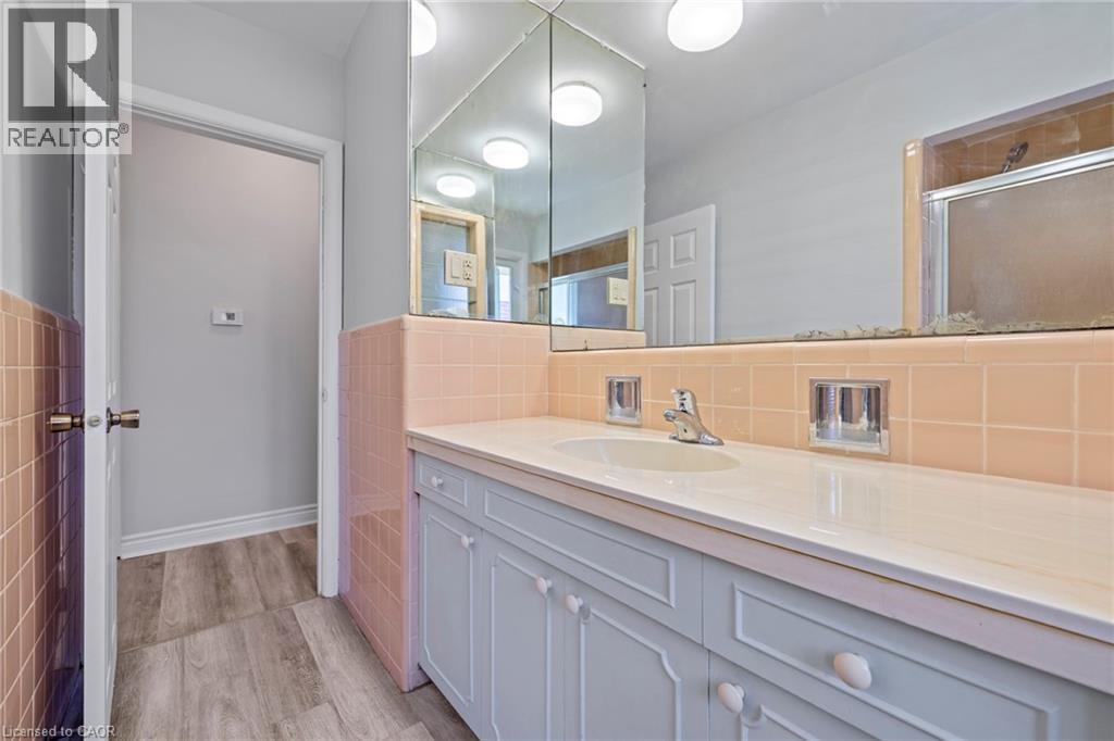 40 Bertram Drive, Dundas, Ontario  L9H 4T3 - Photo 23 - 40802527