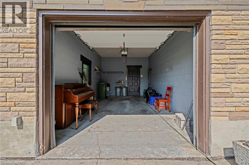 40 Bertram Drive, Dundas, Ontario  L9H 4T3 - Photo 41 - 40802527