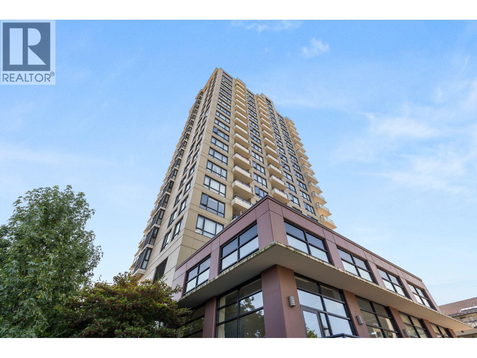 808 1 Renaissance Square, New Westminster, British Columbia  V3M 0B6 - Photo 2 - R3093421
