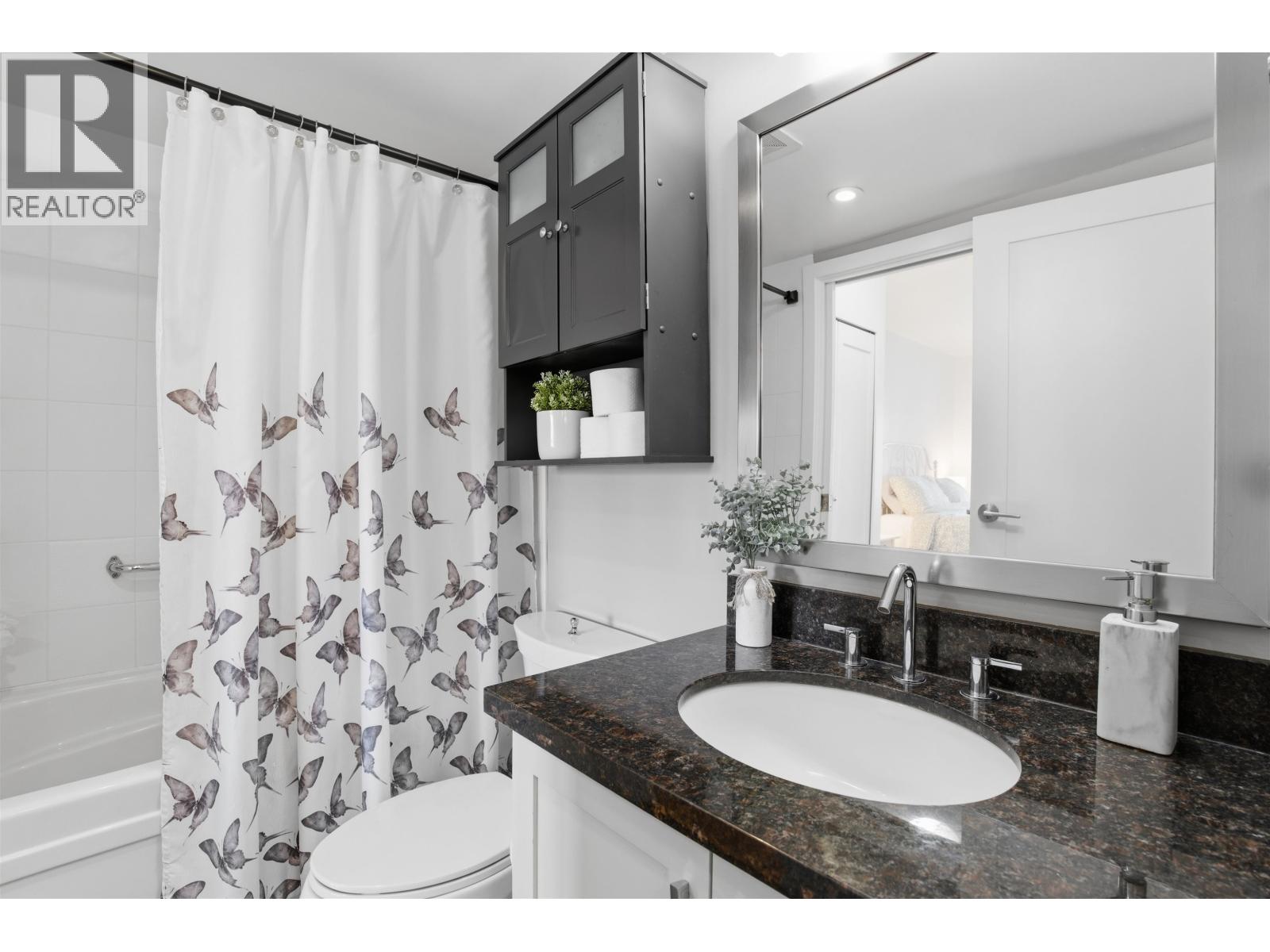 808 1 Renaissance Square, New Westminster, British Columbia  V3M 0B6 - Photo 25 - R3093421