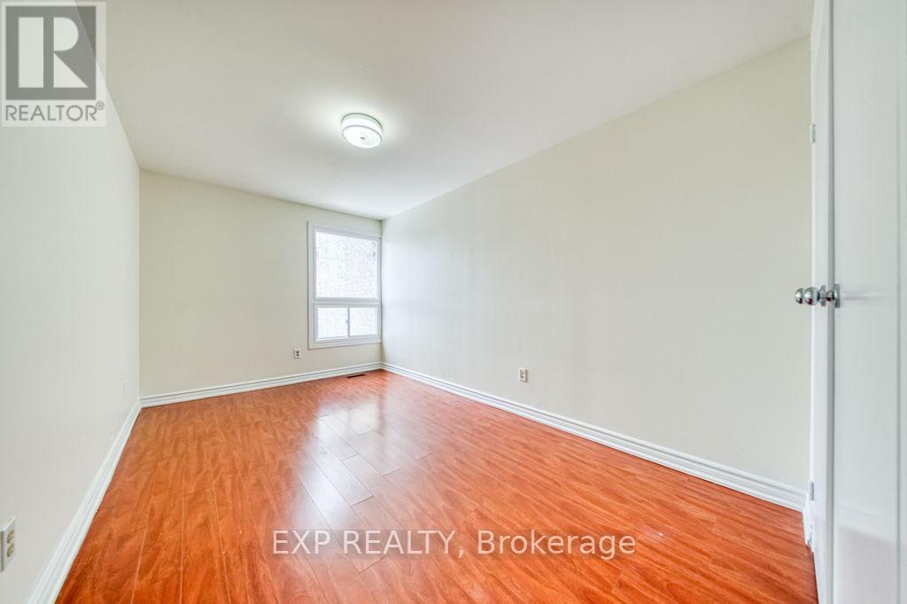 16 - 33 Four Winds Drive, Toronto, Ontario  M3J 1K7 - Photo 15 - W12821272