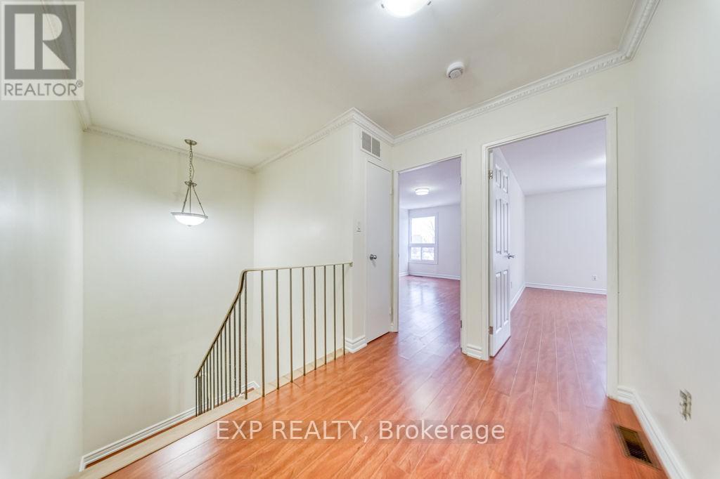 16 - 33 Four Winds Drive, Toronto, Ontario  M3J 1K7 - Photo 18 - W12821272