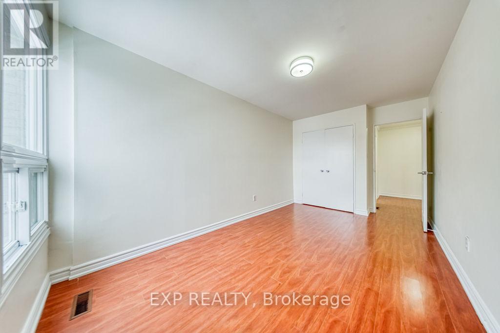 16 - 33 Four Winds Drive, Toronto, Ontario  M3J 1K7 - Photo 23 - W12821272