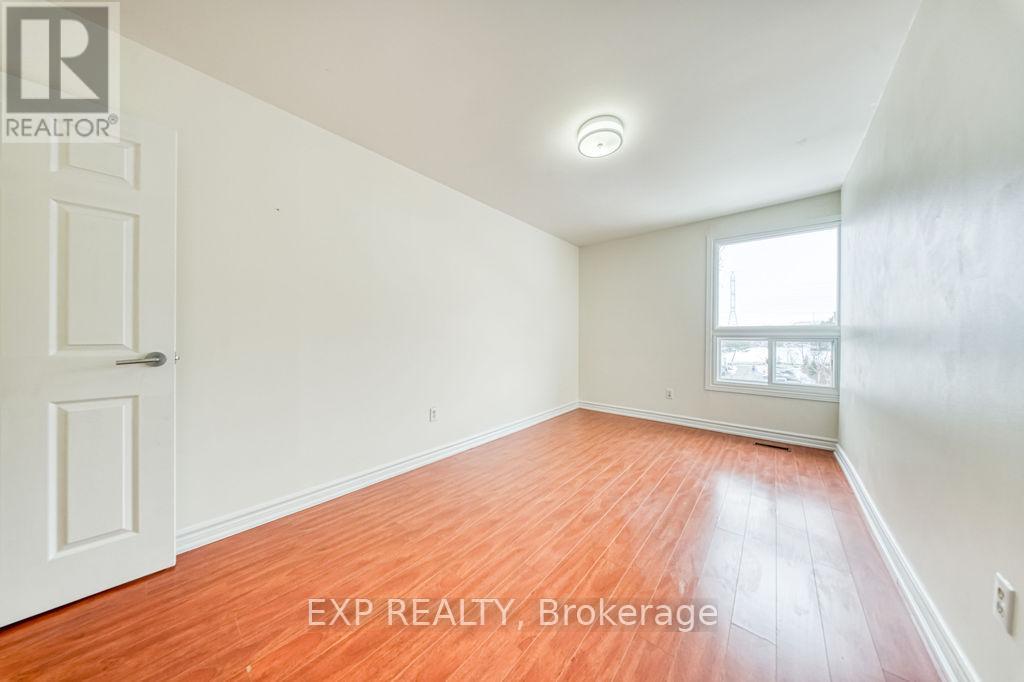 16 - 33 Four Winds Drive, Toronto, Ontario  M3J 1K7 - Photo 24 - W12821272