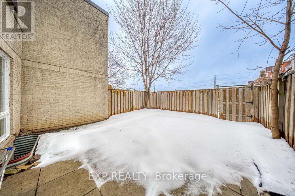 16 - 33 Four Winds Drive, Toronto, Ontario  M3J 1K7 - Photo 31 - W12821272