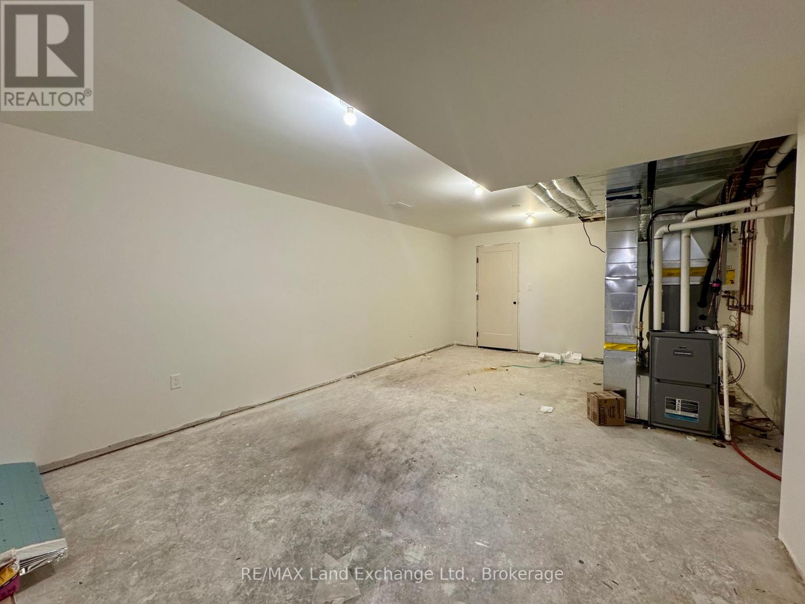 443 Ivings Drive, Saugeen Shores, Ontario  N0H 2C3 - Photo 13 - X10846875